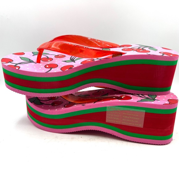 Fruit Flip Flops sz 9/10. NWT. Rubber. Pink red green. 2.5” heels - Picture 2 of 6